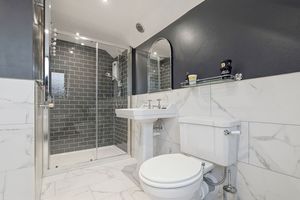 Photo 15- click for photo gallery